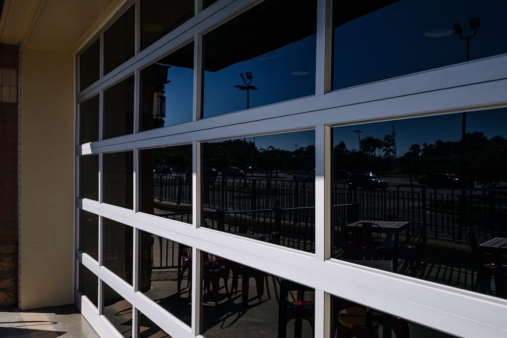 Full-view glass door