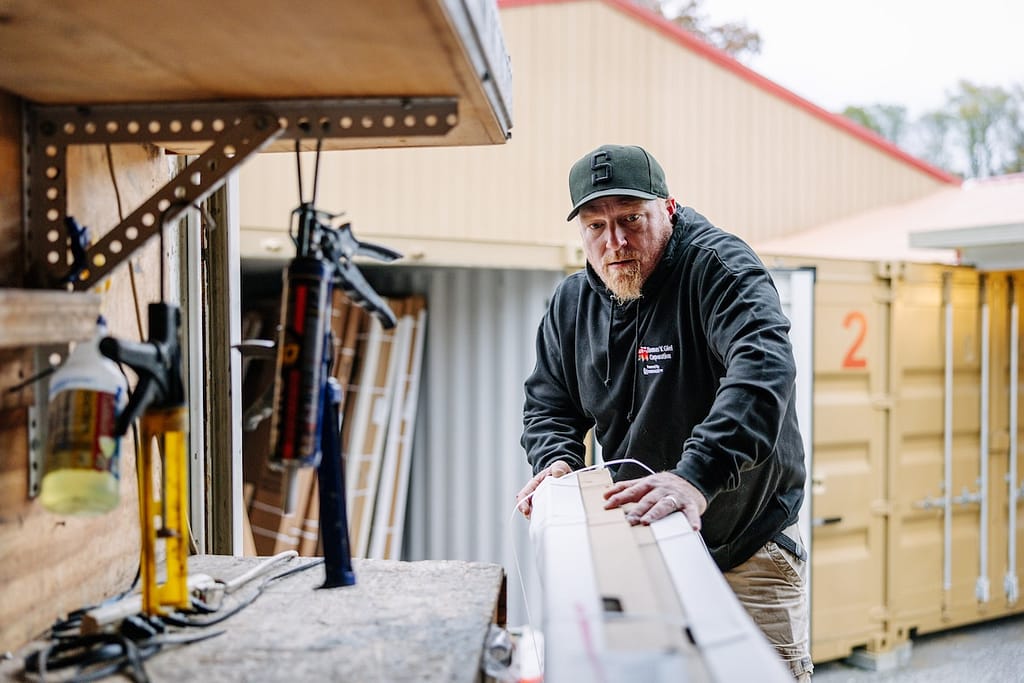 Giel garage door worker